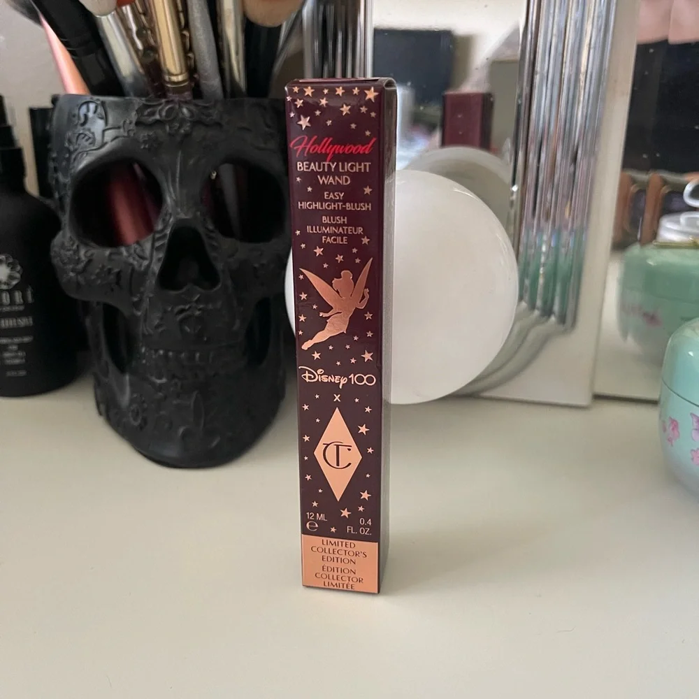Charlotte Tilbury Disney100 Limited Edition Hollywood Beauty Light Wand Pink